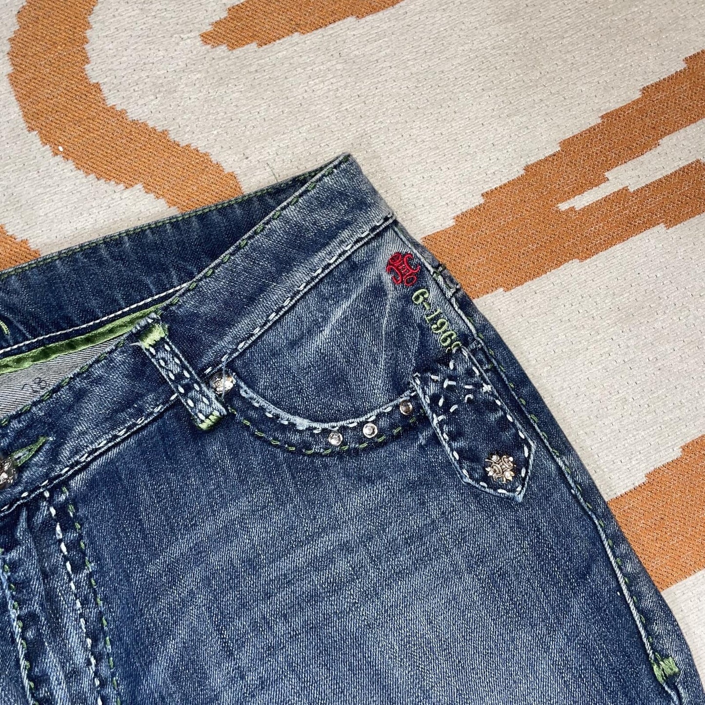 Coogi 00s Studded/Printed Loose Denim Jeans 38x33/16
