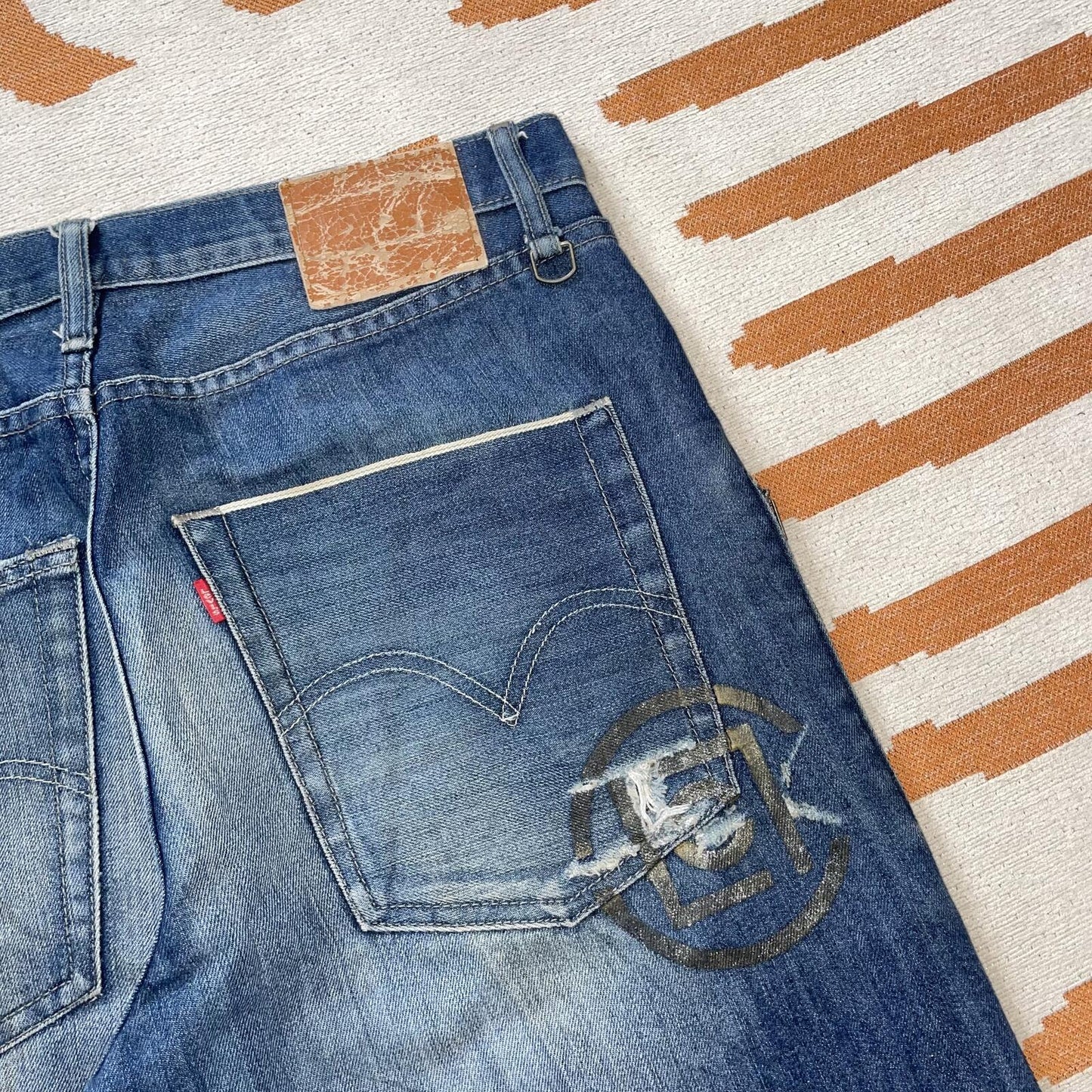 Levi’s x CLOT x Kazuki '09 Printed/Embroidered Designer 505 Jeans 34x33