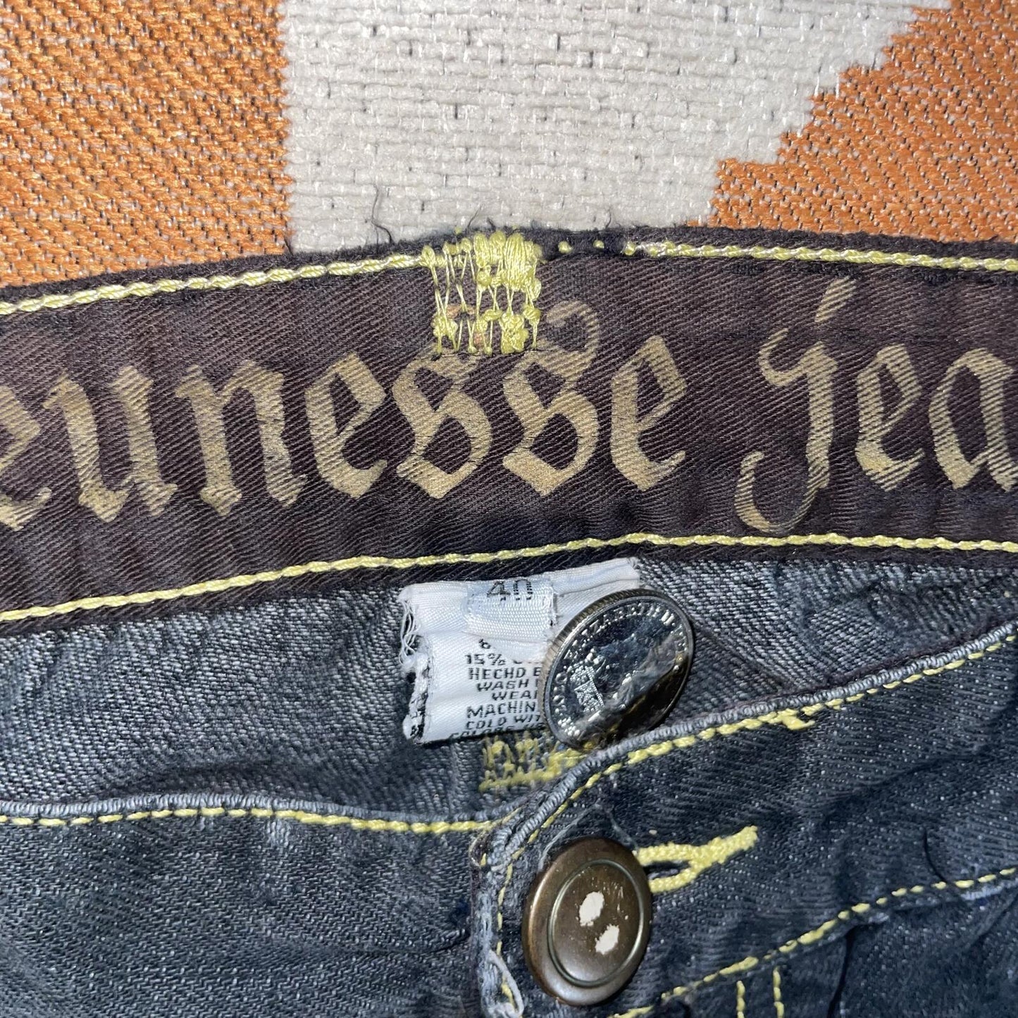 Jeunesse 00s Embroidered Gothic ‘Big P’ Black/Gold Baggy Jeans 40x31