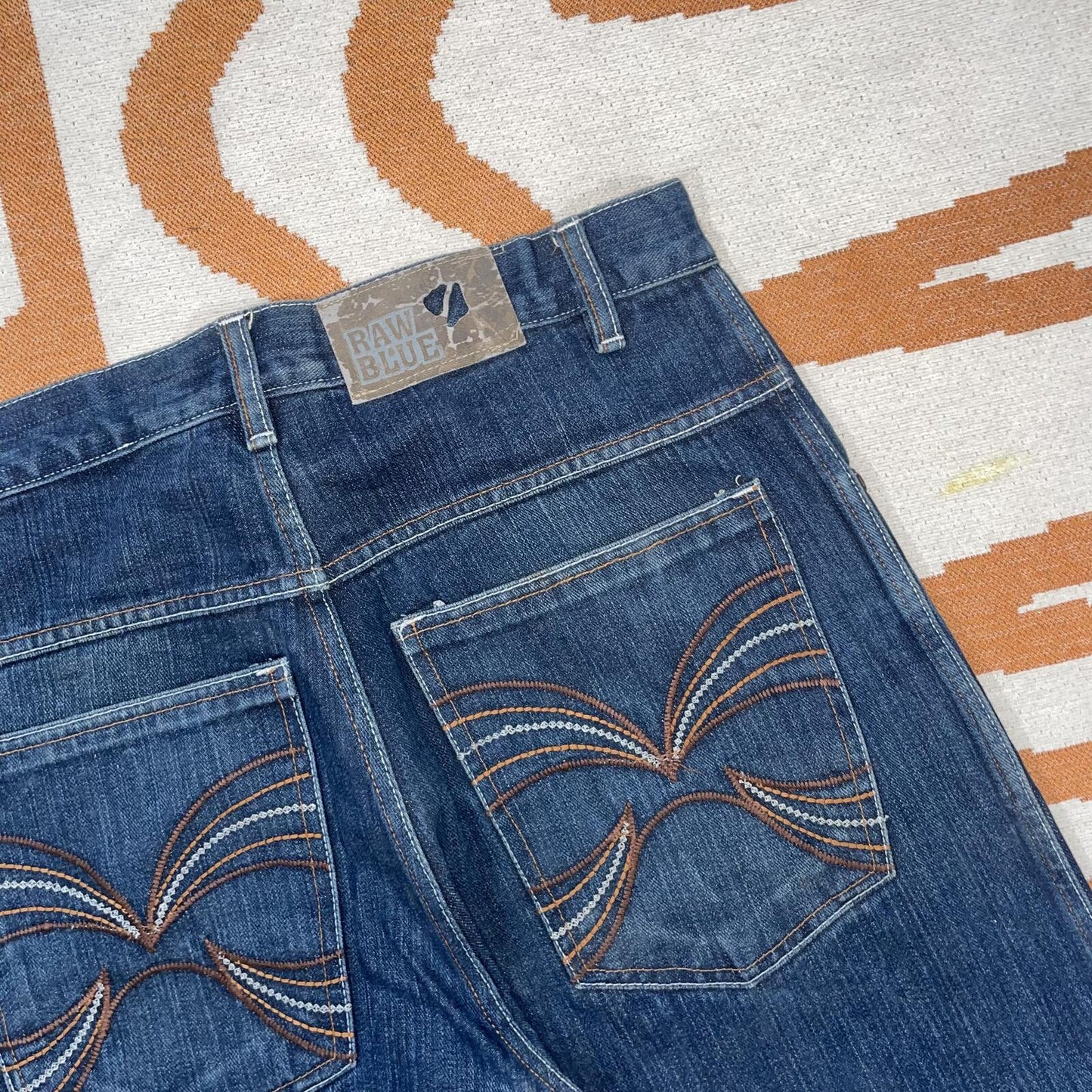 Raw Blue 00s Embroidered ‘Tribal’ Loose Denim Jeans 32x34