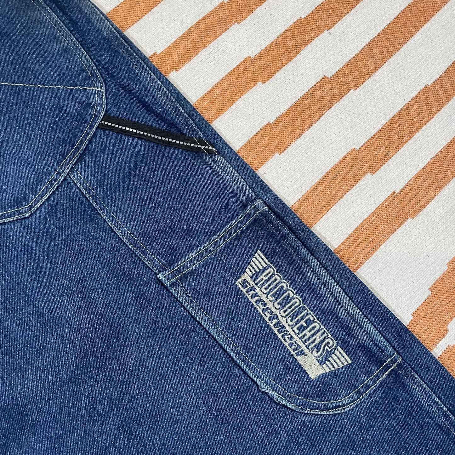 Rocco 00s Embroidered Baggy Denim Jeans 36x32