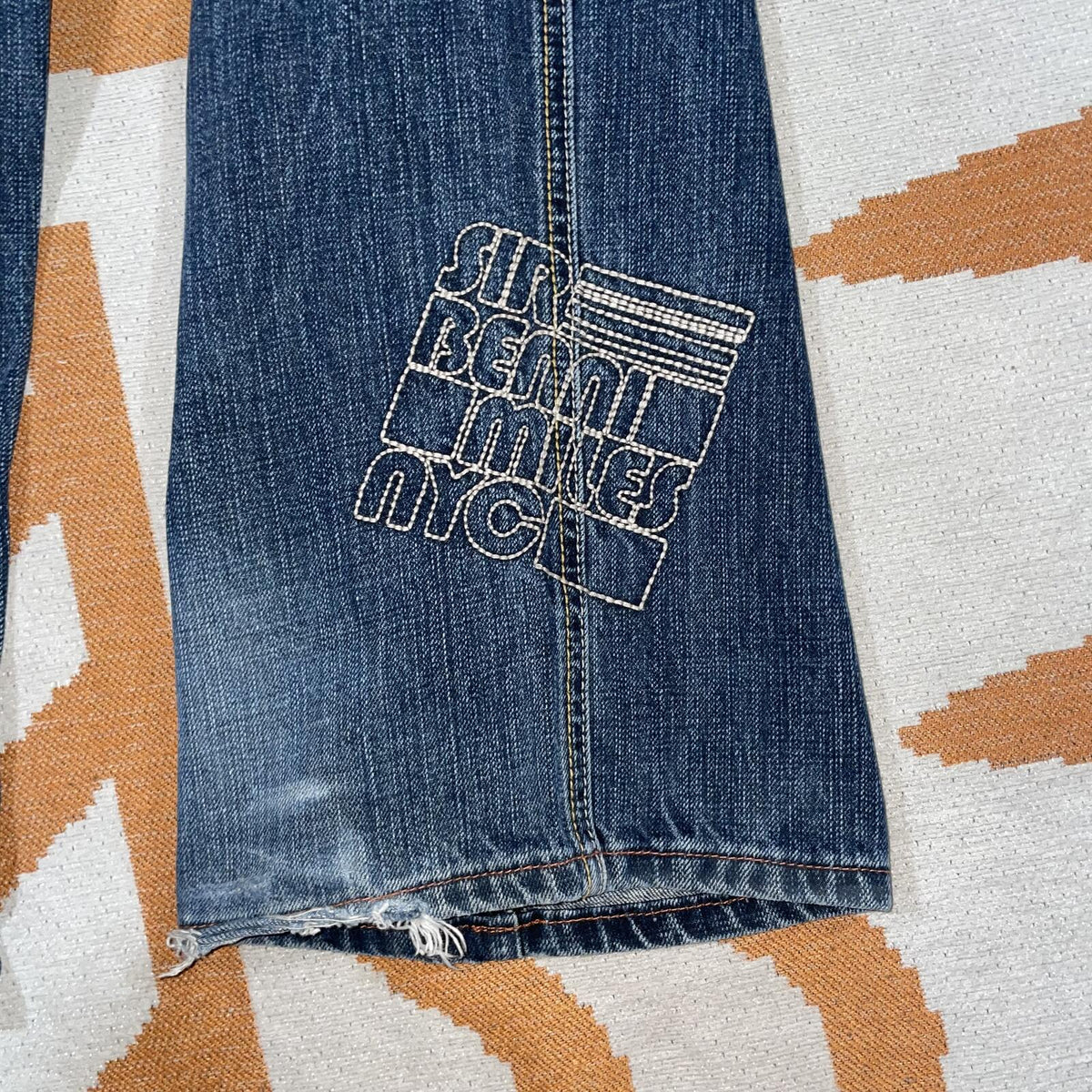 Sir Benni Miles 00s Printed/Embroidered Baggy Jeans 34x33