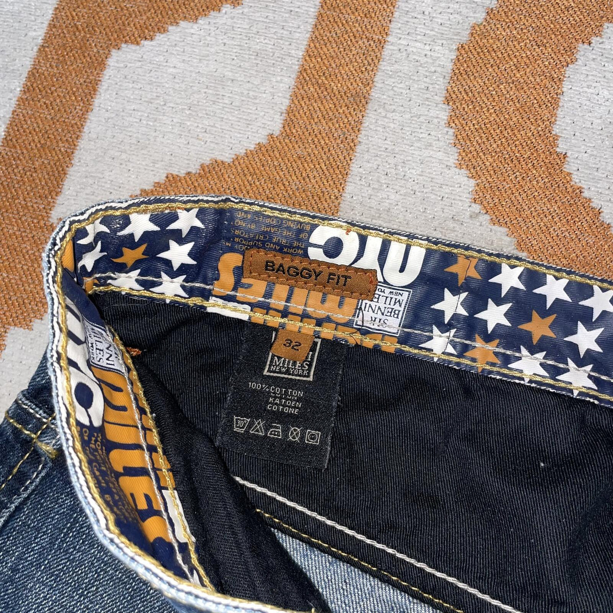Sir Benni Miles 00s Printed/Embroidered Baggy Jeans 34x33