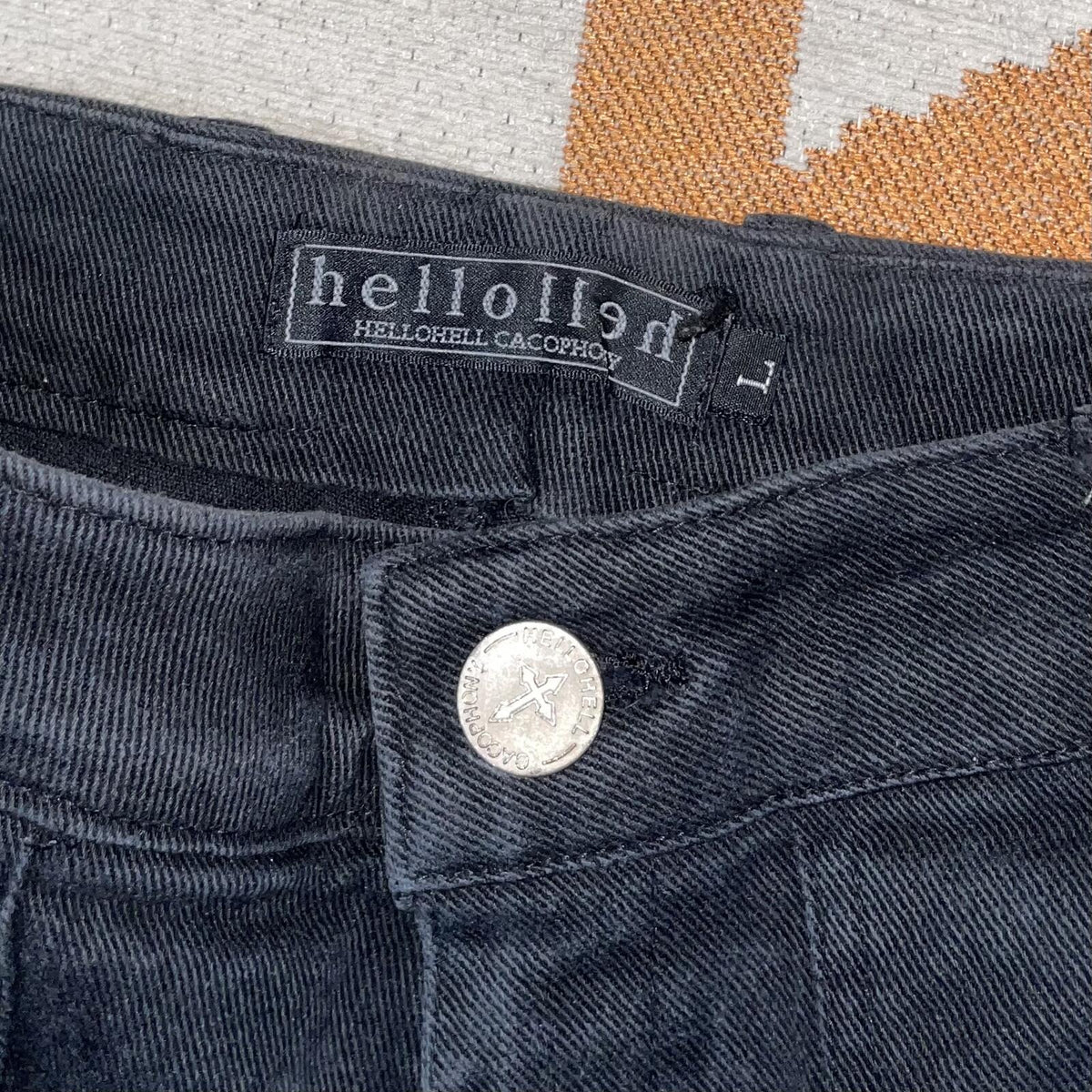 Hellohell 00s Patched Alt/Goth Zip Cargo Pants 32x32