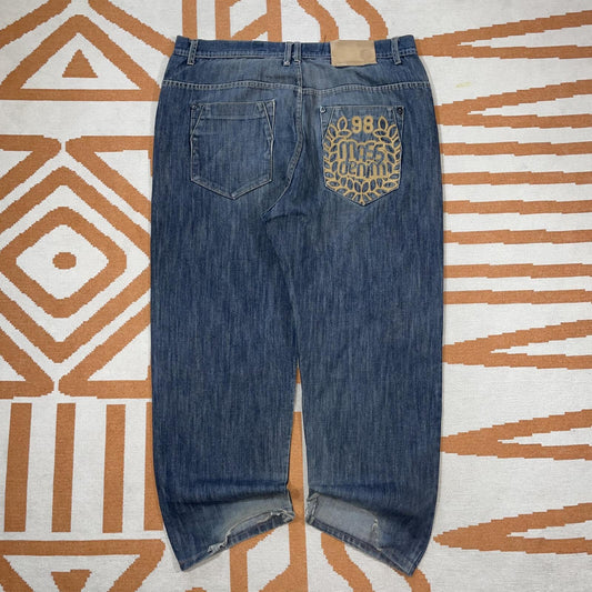 MASS 00s Embroidered ‘Wreath’ Baggy Jeans 38x28