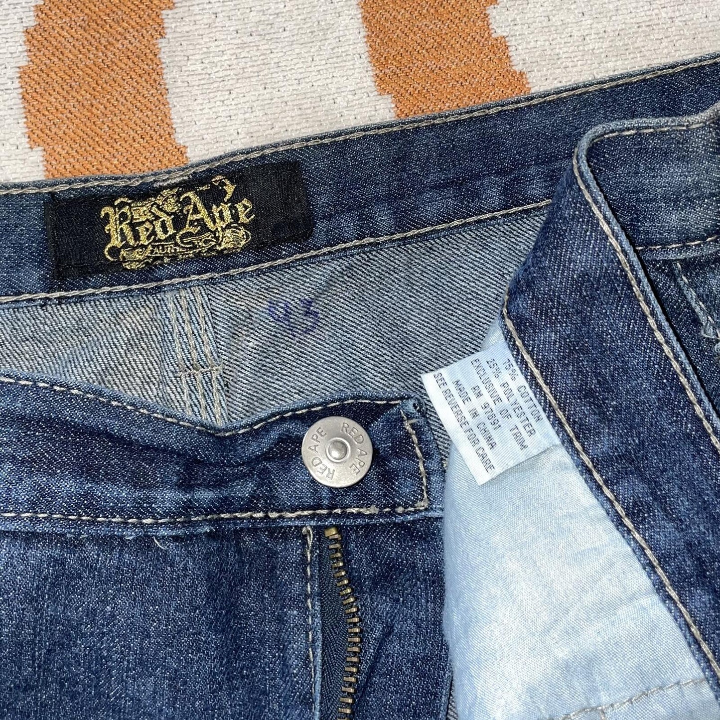 Red Ape 00s Embroidered/Printed Baggy Denim Jeans 43x34