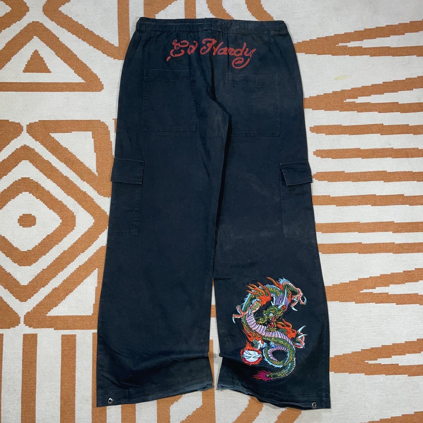 Ed Hardy x UO ‘22 Embroidered ‘Dragon’ Cargo Pants 28-34x31