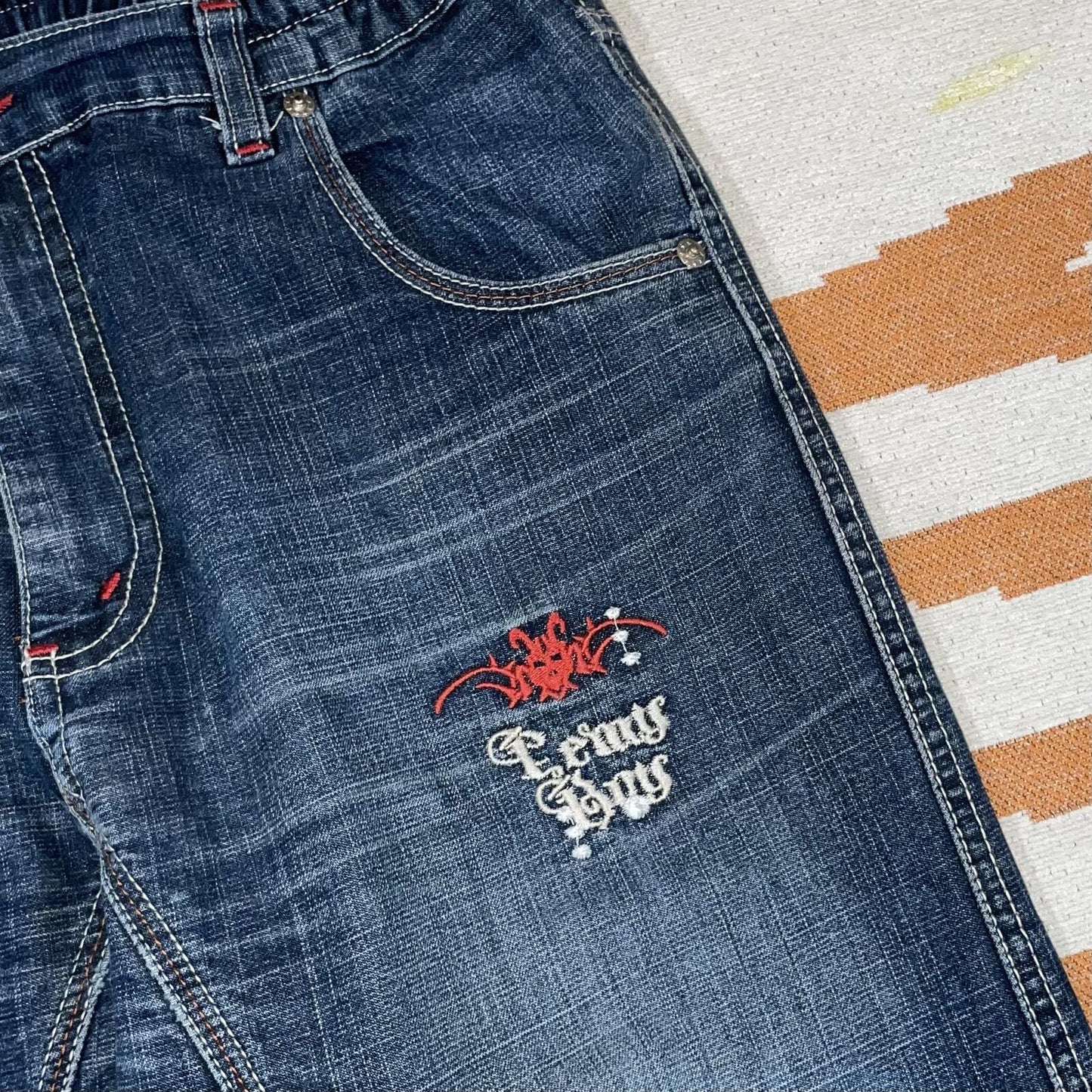 Femy Boy 00s Embroidered ‘Devil’ Tribal Loose Jeans 28-34x31