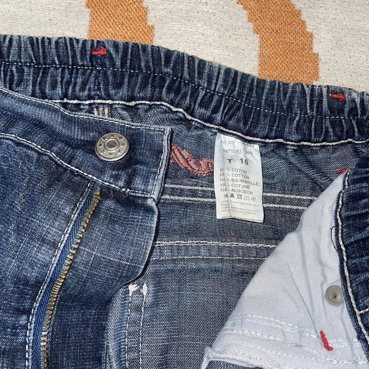 Femy Boy 00s Embroidered ‘Devil’ Tribal Loose Jeans 28-34x31