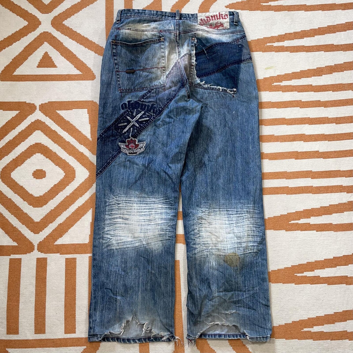 Akademiks 00s Embroidered Baggy ‘Brit’ Jeans 36x32
