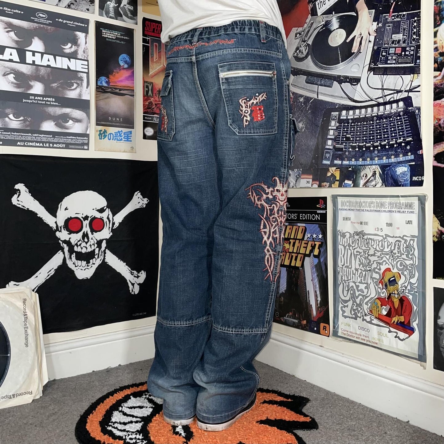 Femy Boy 00s Embroidered ‘Devil’ Tribal Loose Jeans 28-34x31