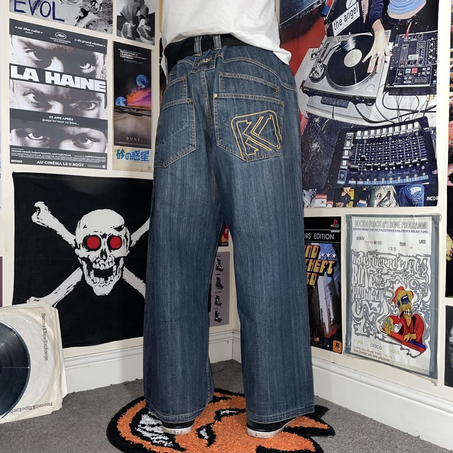 Karl Kani 00s Embroidered Gold ‘K’ Baggy Jeans 40x29