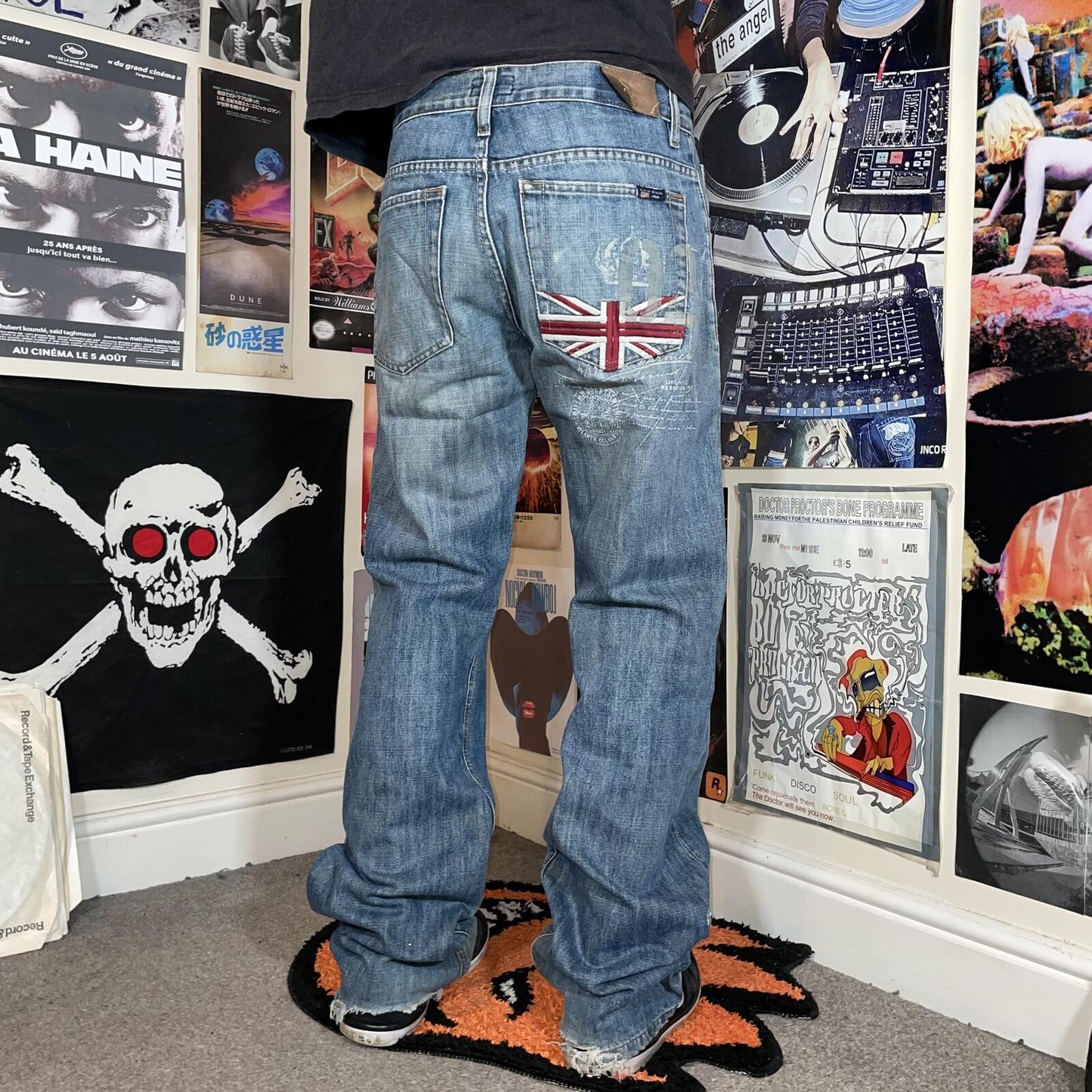 River Woods 00s Embroidered ‘Union Jack’ Loose Jeans 34x34