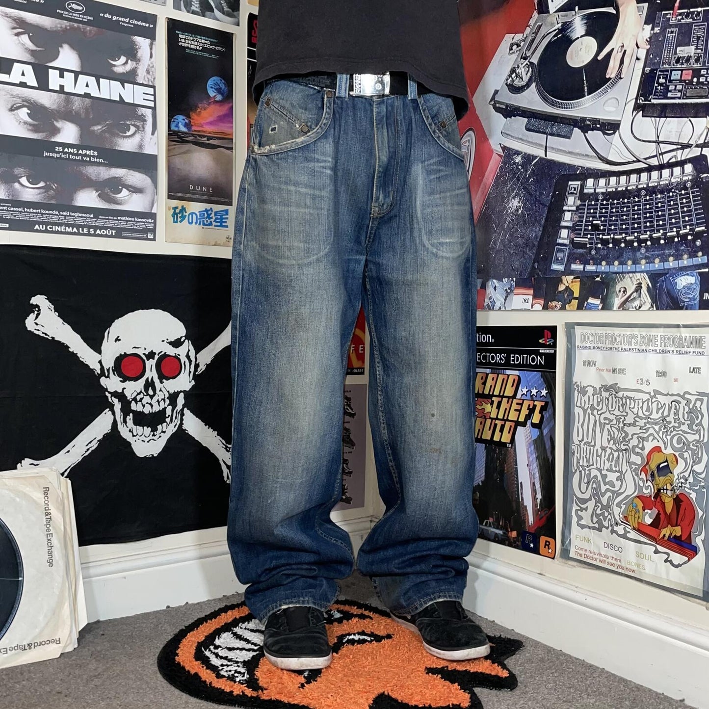 Vibes 00s Baggy 'Gold Label' Denim Blue Jeans 34x34