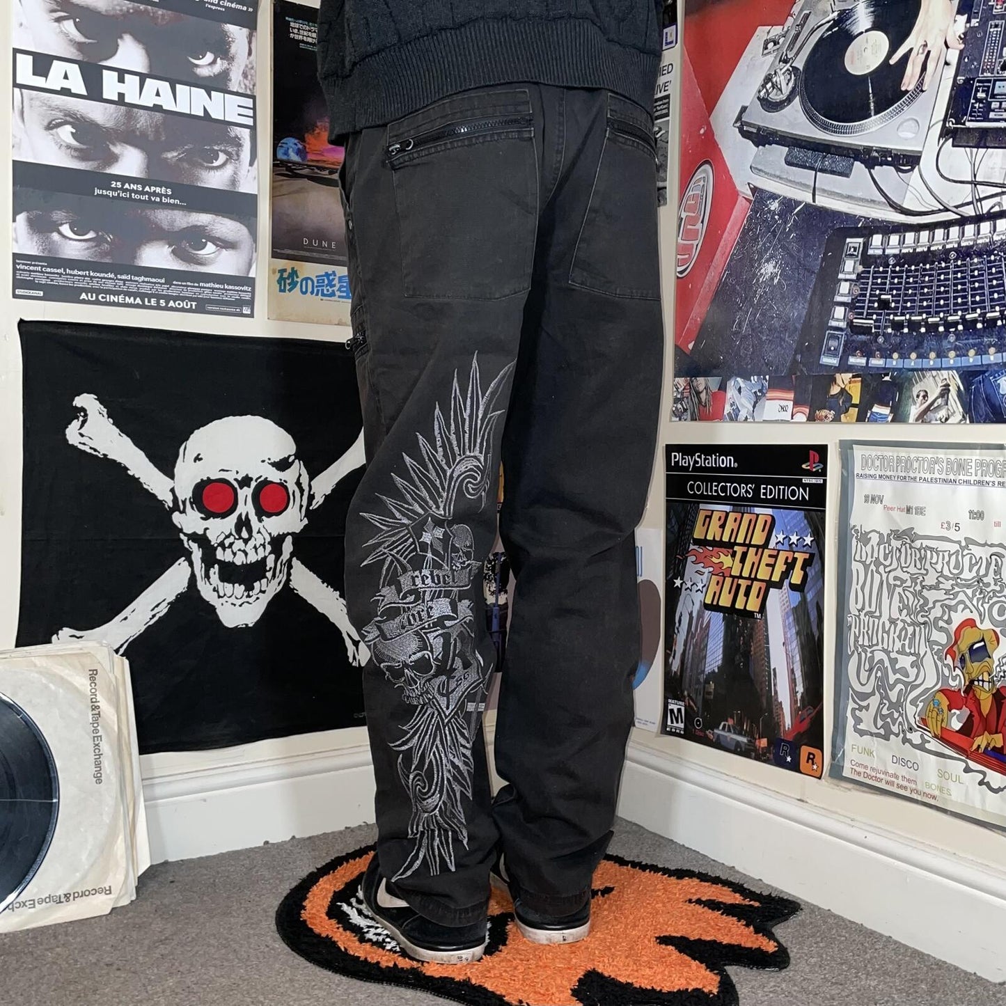 Rainbow 00s Embroidered ‘Rebel’ Loose Black Trousers 34x31