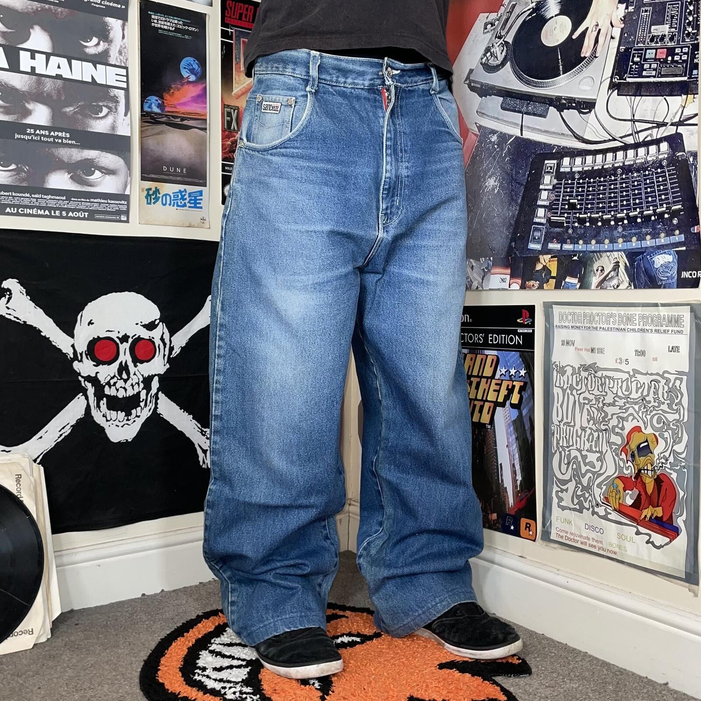 Sancezz 00s Embroidered Baggy Jeans 36x29