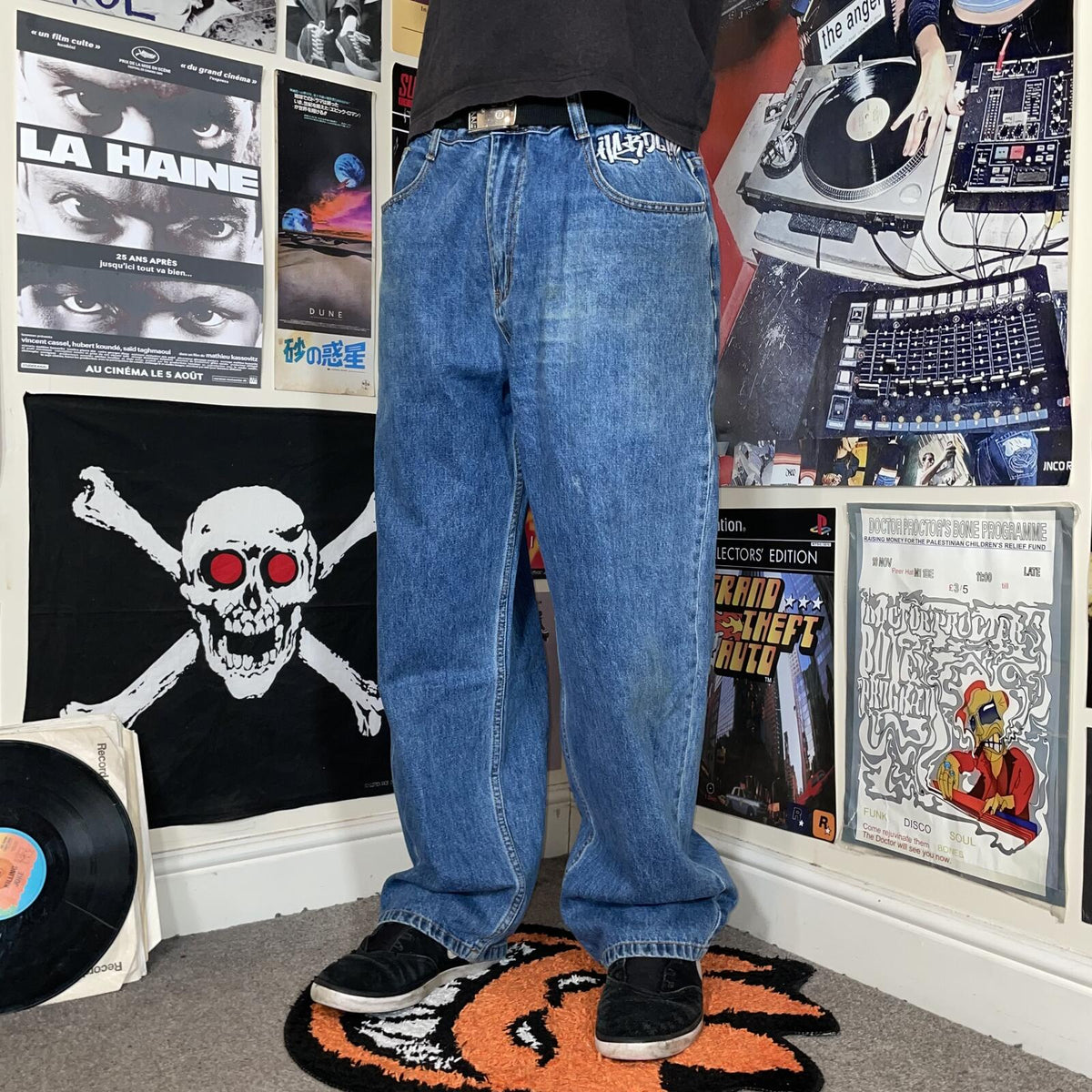 Hardline ‘23 Embroidered Bee Baggy Jeans 40x30