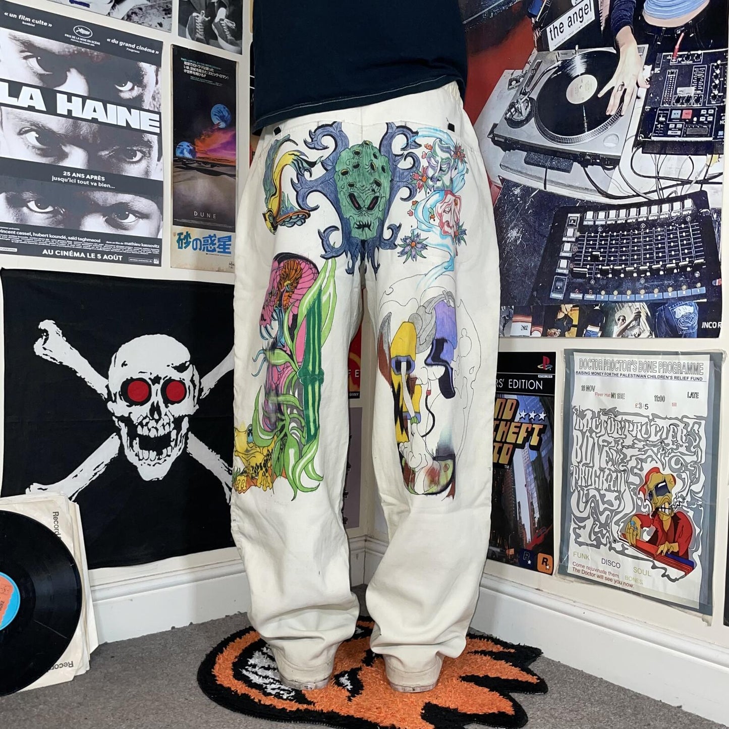 Nike ‘01 Hand-Decorated Baggy White Track Pants 42x32