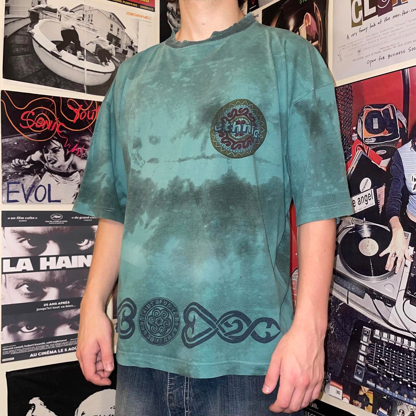 NewFast 90s Dye ‘Ethnic’ Graphic T-Shirt L