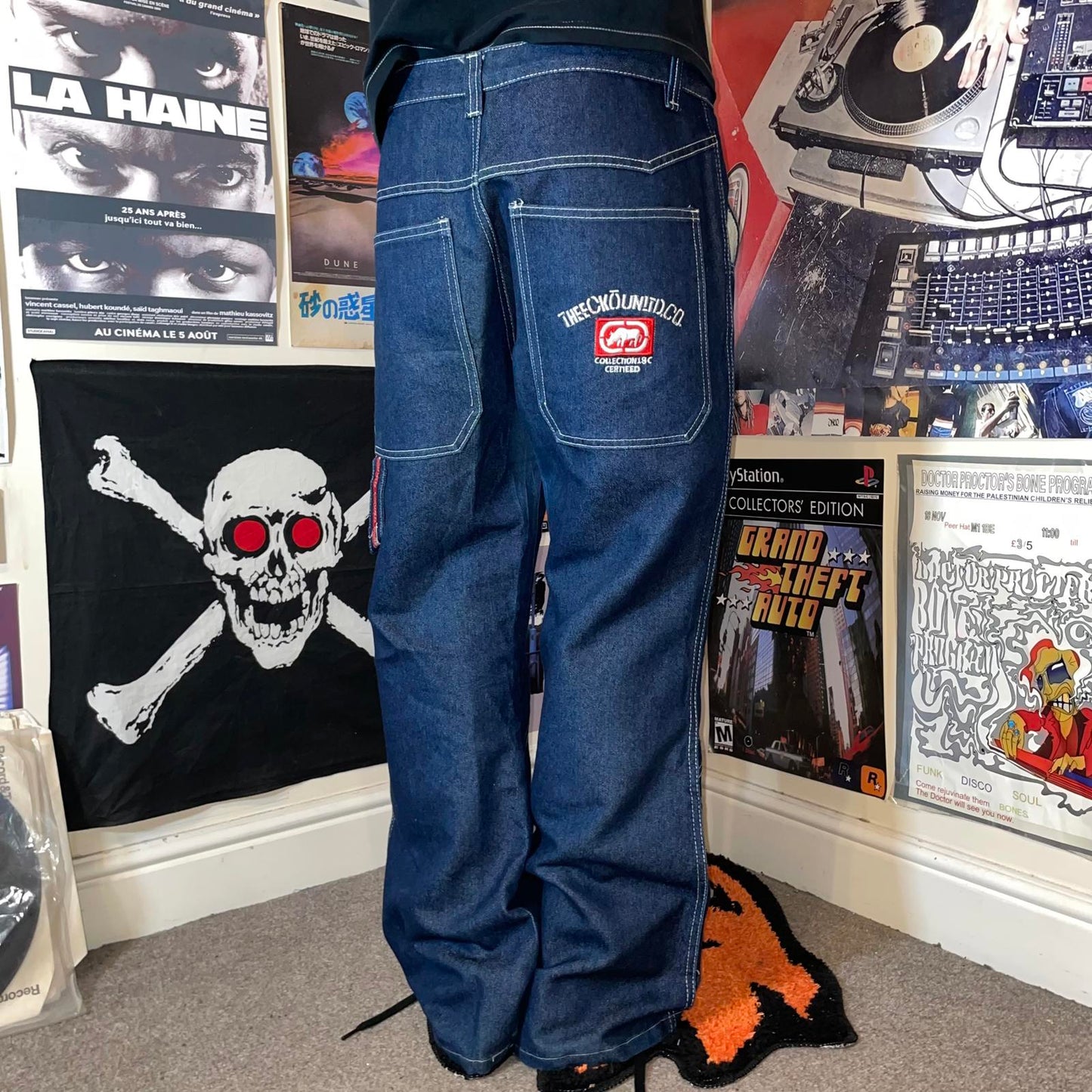 Ecko Unltd. 00s Embroidered Bell Bottom Jeans 34x30