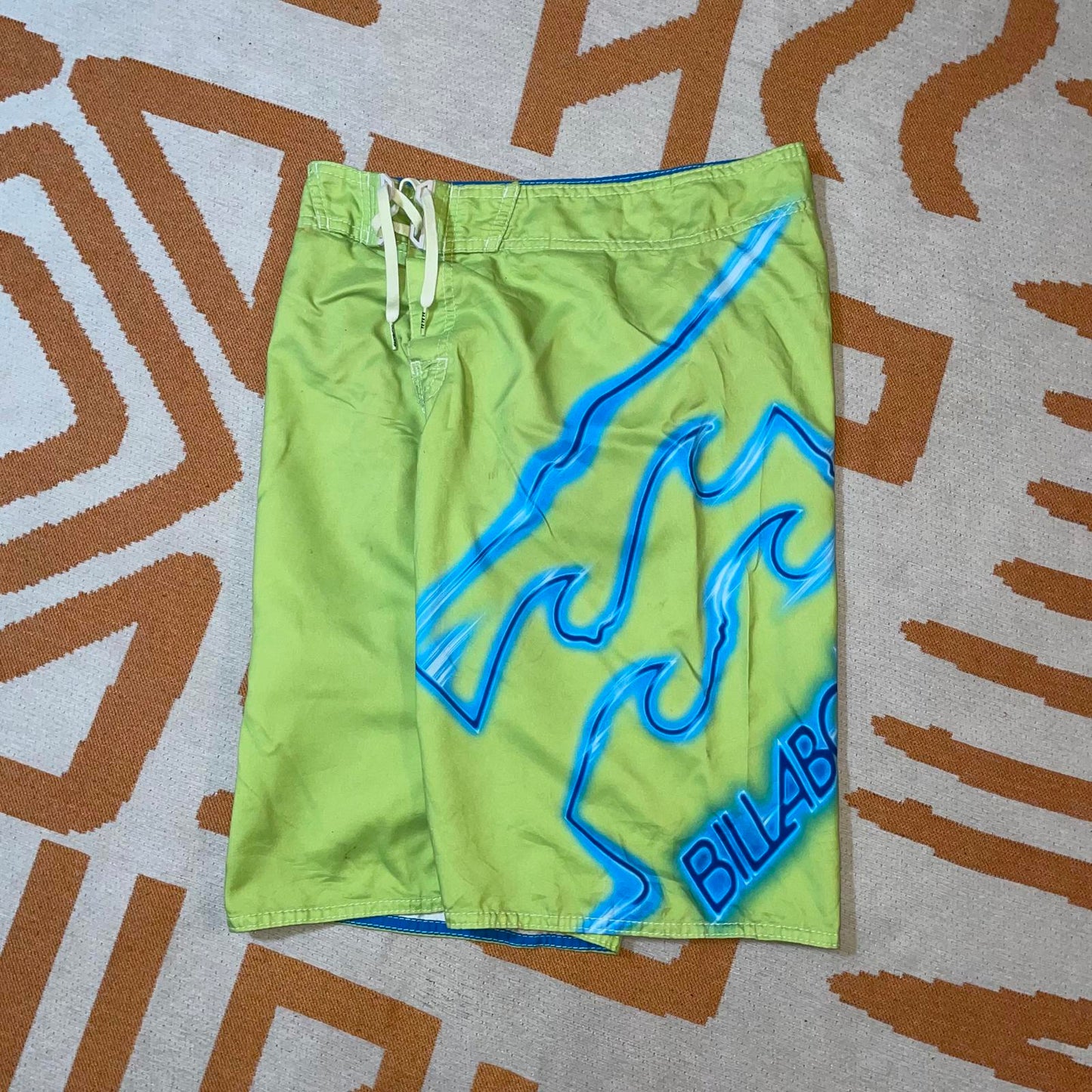 Billabong 00s Pattern Board Shorts S
