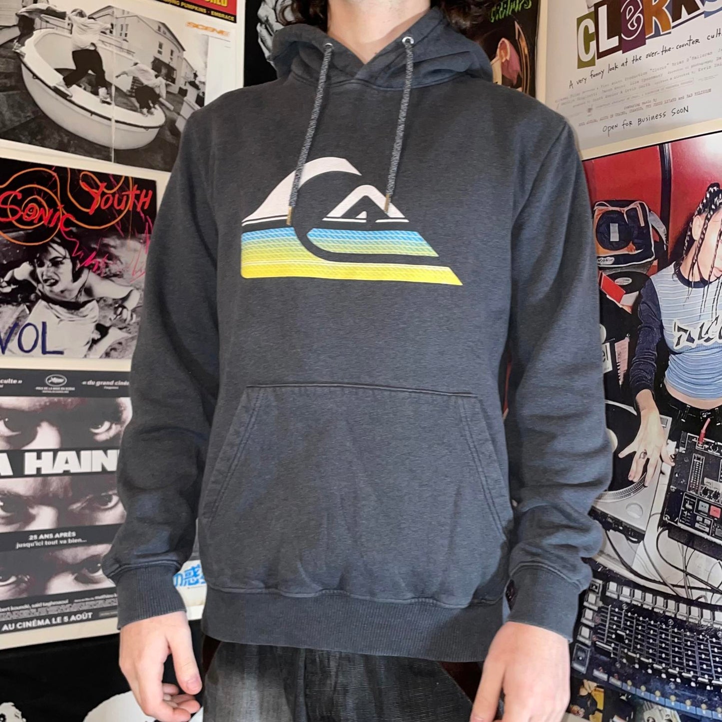 Quiksilver 00s Logo Graphic Hoodie M