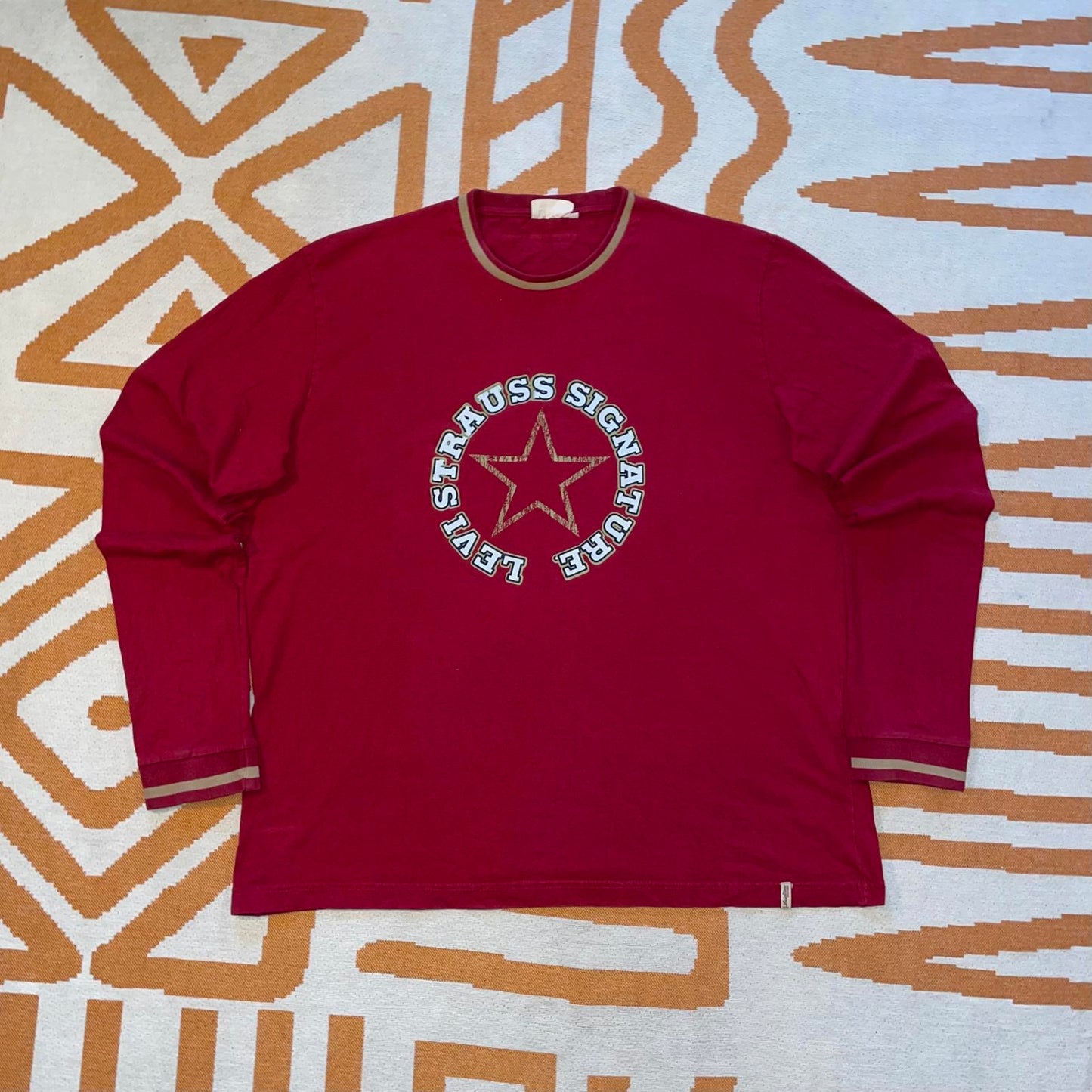 Levis Signature 00s Graphic Longsleeve T-Shirt XXL