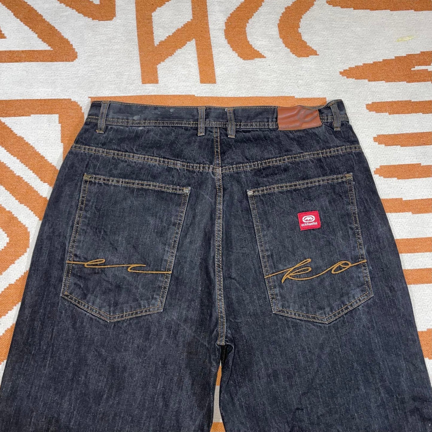 Ecko Unltd. 00s Embroidered Cursive Baggy Black Denim Jeans 36x32