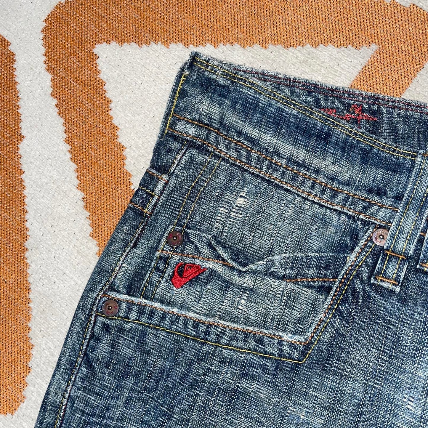 Quiksilver 00s Distressed Surf Jeans 34x32