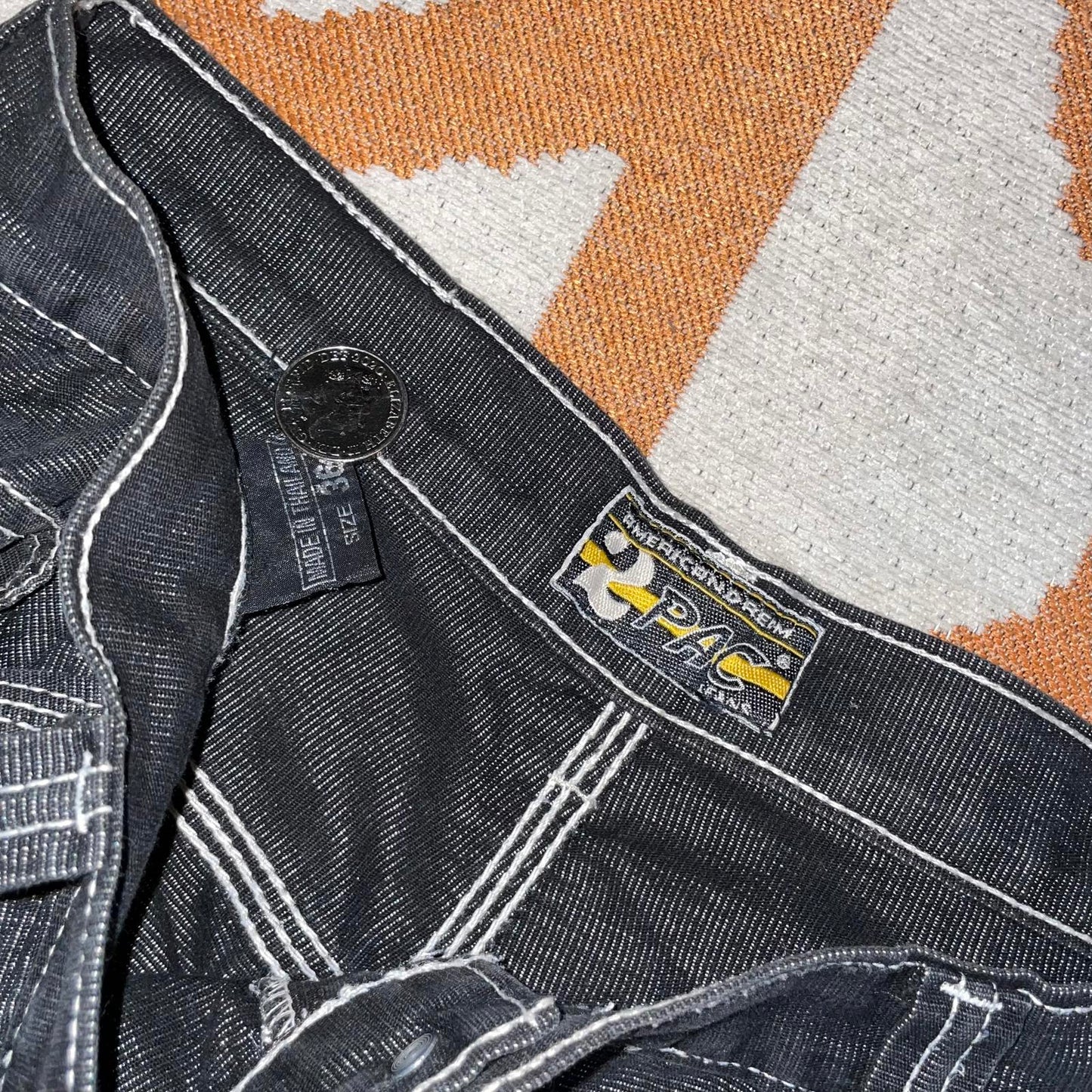 2Pac 90s Embroidered Baggy Black Denim Jeans 36x34