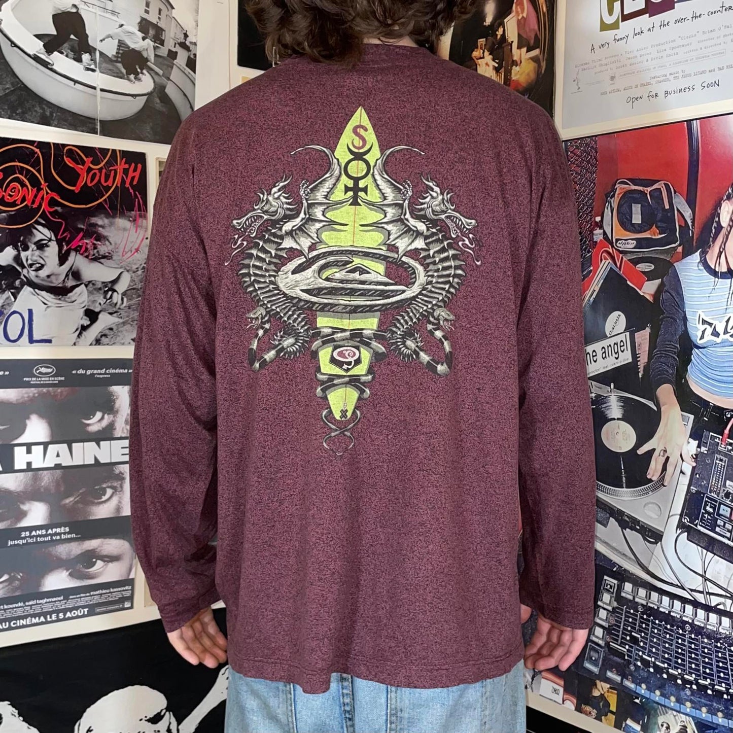 Quiksilver 90s Dragon Graphic Surf Burgundy Longsleeve T-Shirt M
