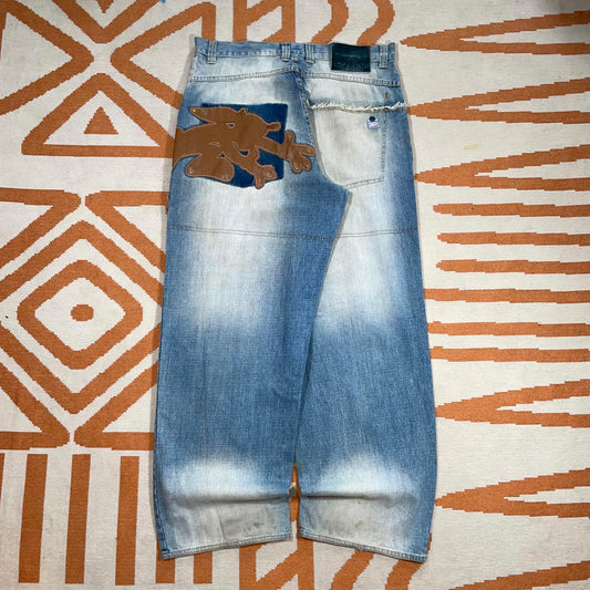 Lot 29 90s Embroidered Bugs Bunny Blue Denim Jeans 36x32
