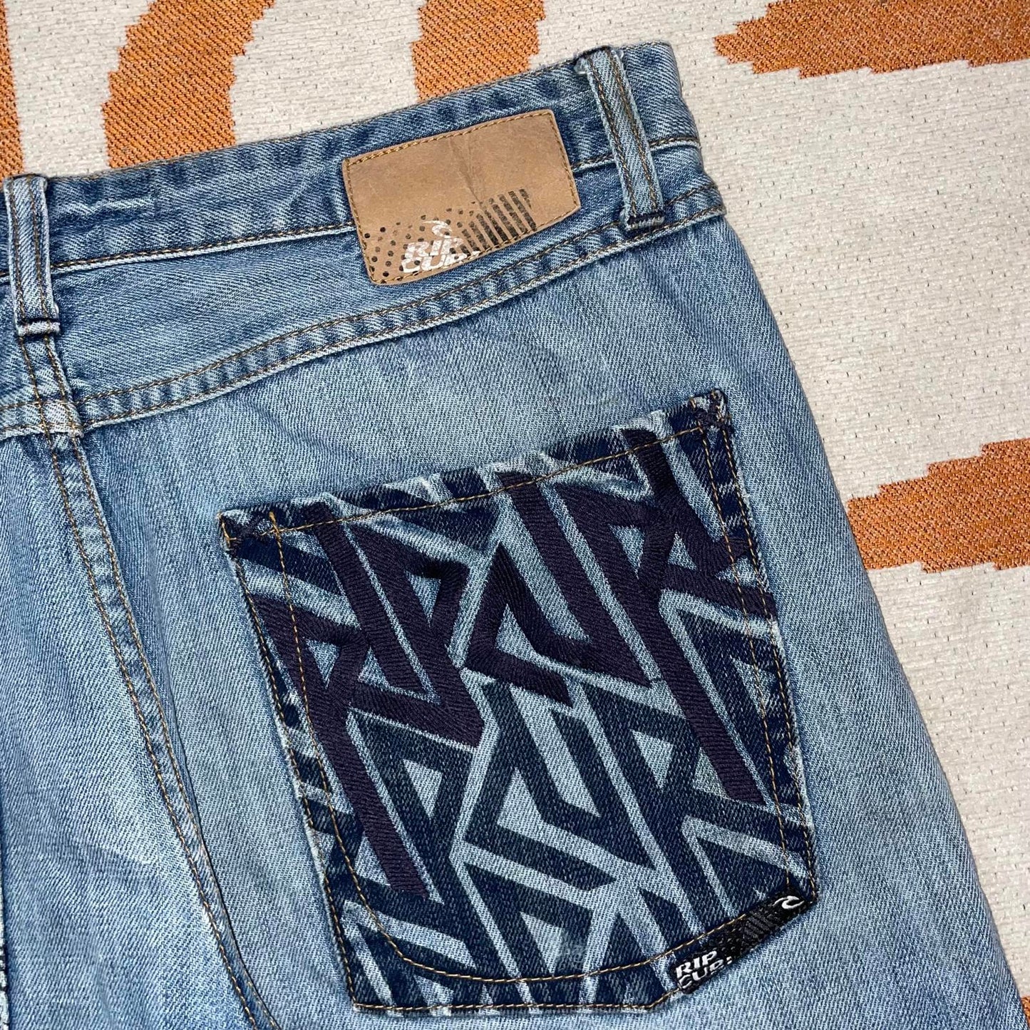 Rip Curl 00s Embroidered Surf Jeans 34x32