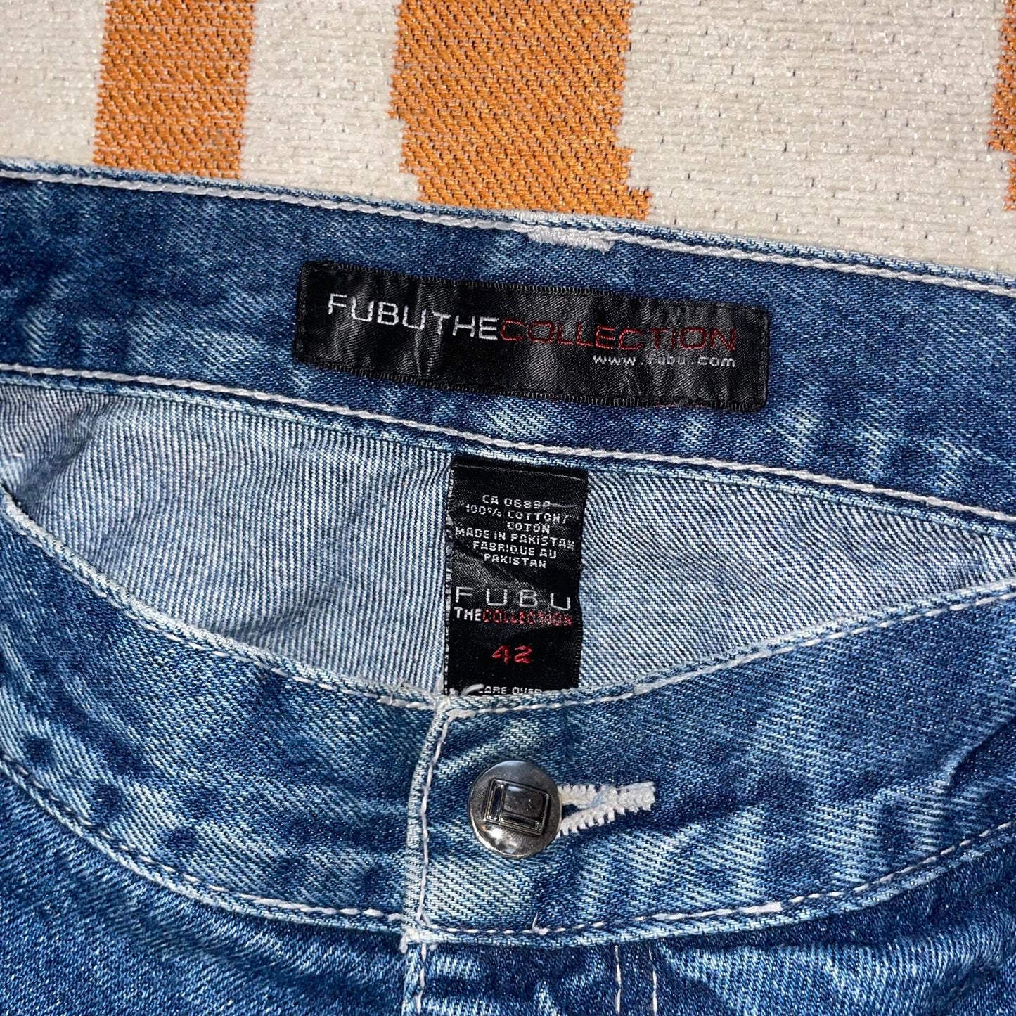 FUBU 90s Baggy Embroidered Jeans 42x34