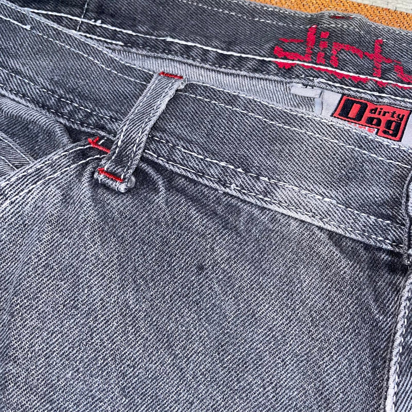 Dirty Dog 90s Embroidered Grey Baggy Cargo Jeans 38x30