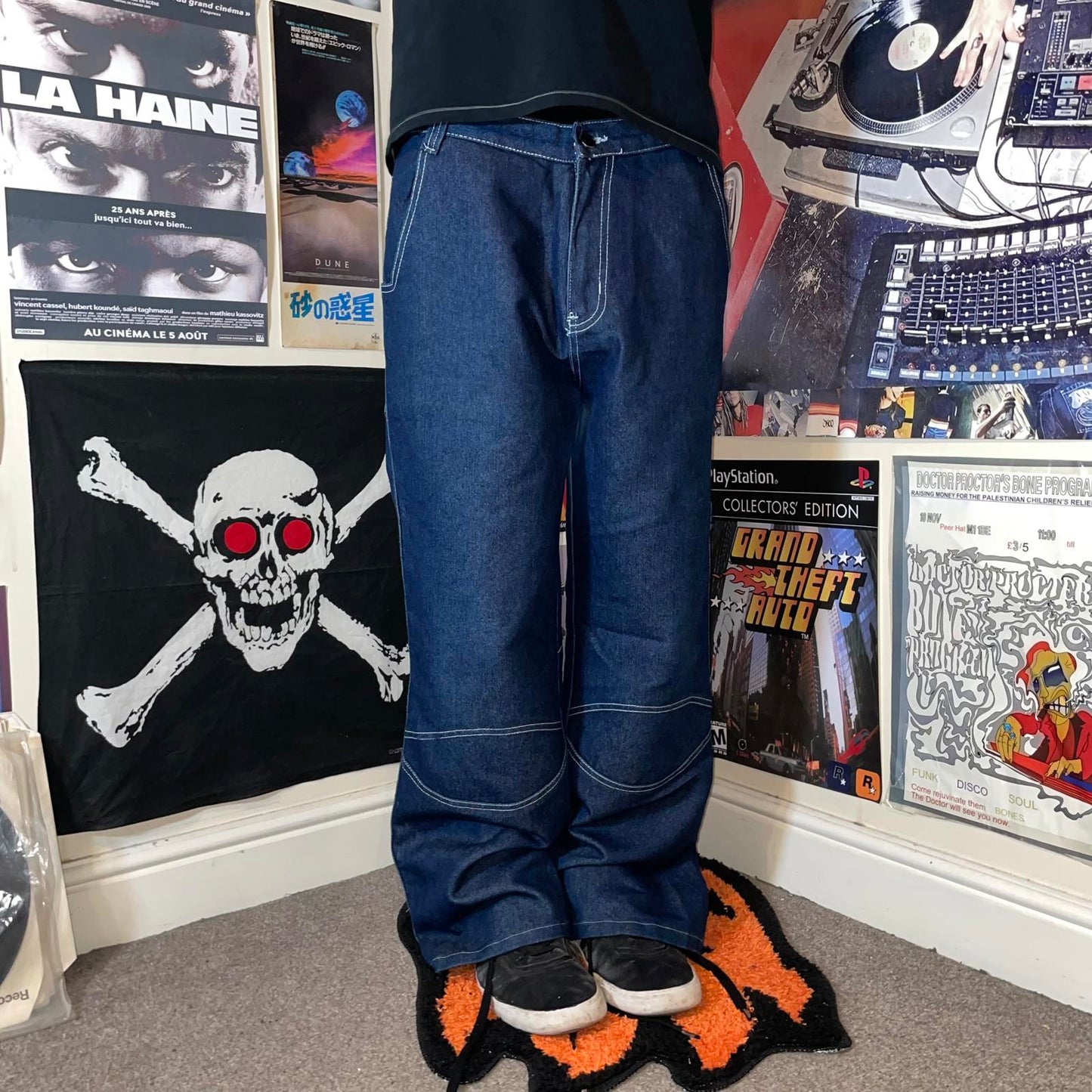 Ecko Unltd. 00s Embroidered Bell Bottom Jeans 34x30
