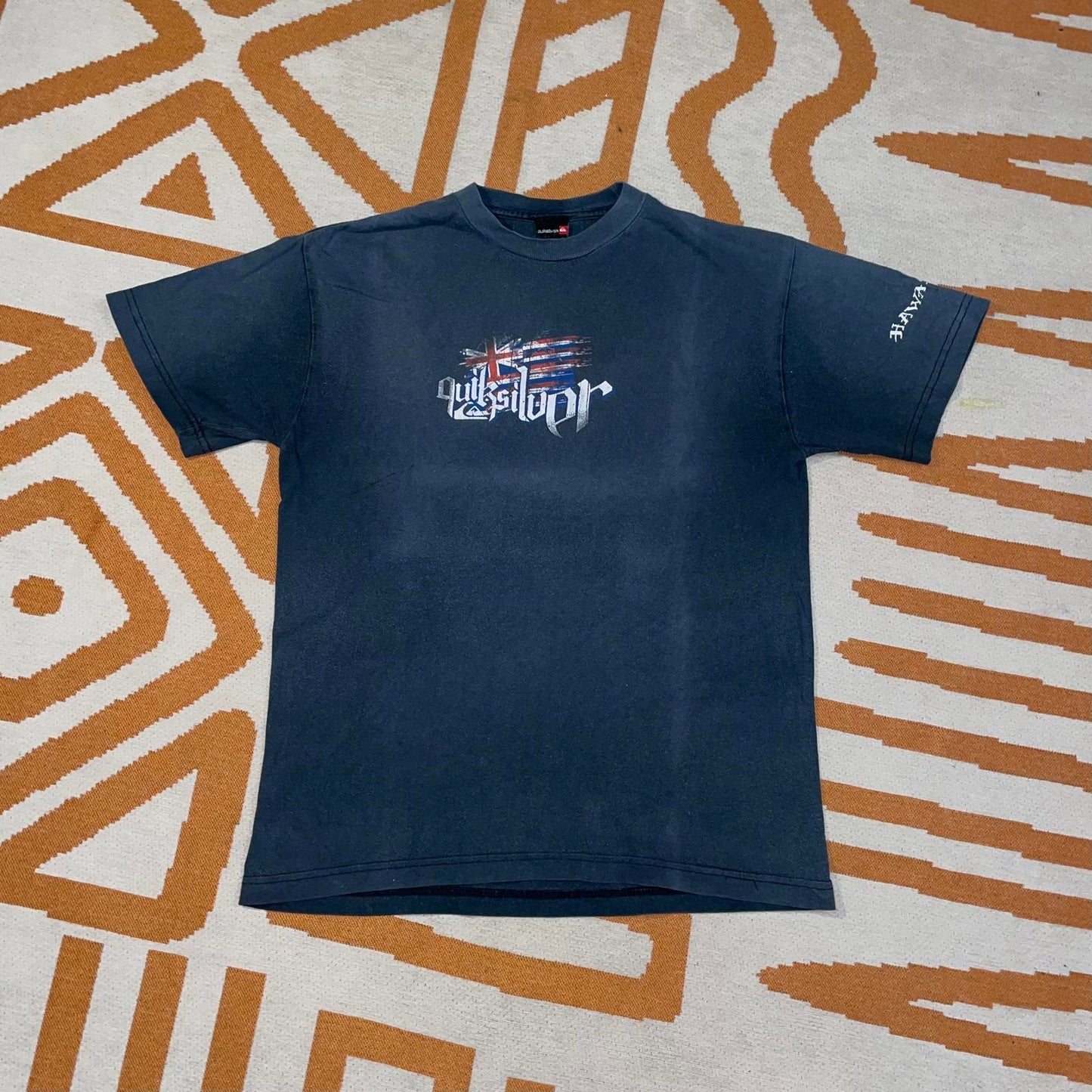 Quiksilver 00s Hawaii Graphic T-Shirt M