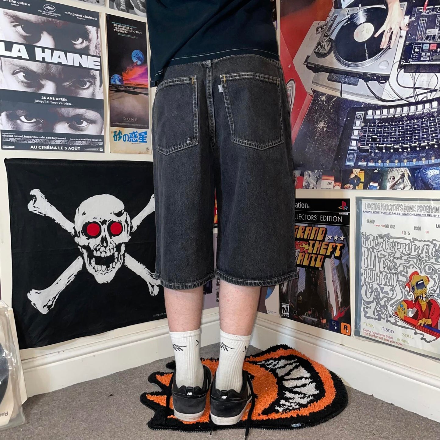 Levi’s Silvertab 00s Baggy Jorts 30x13