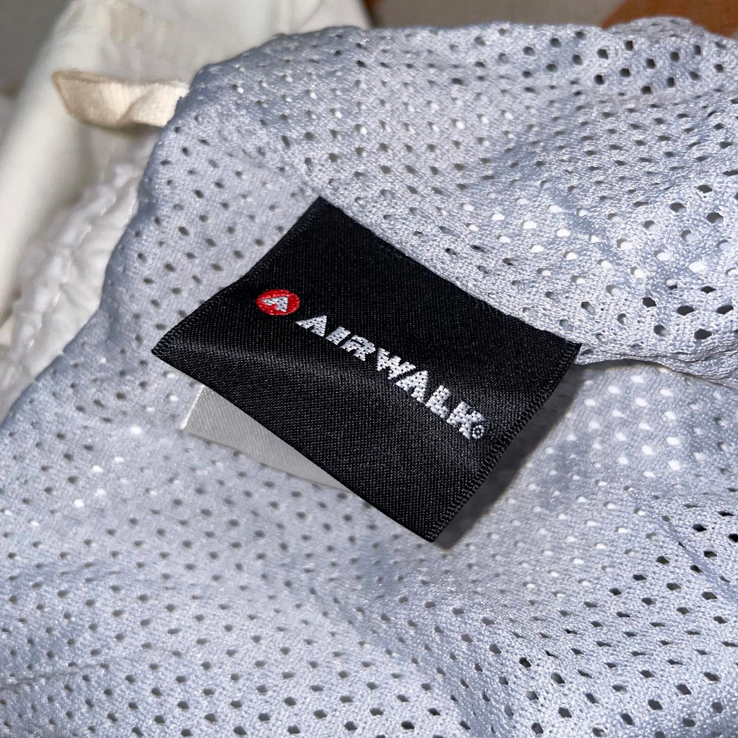 Airwalk 90s Print Board Shorts L