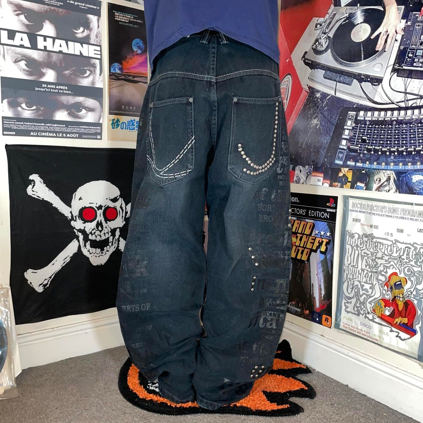 Karl Kani 90s NYC Printed/Studded Baggy Black Denim Jeans 34x34