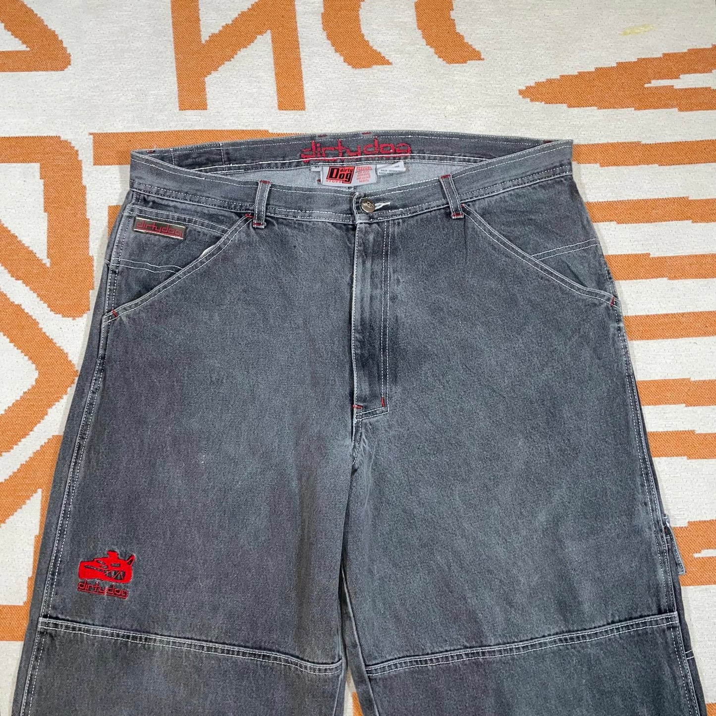 Dirty Dog 90s Embroidered Grey Baggy Cargo Jeans 38x30