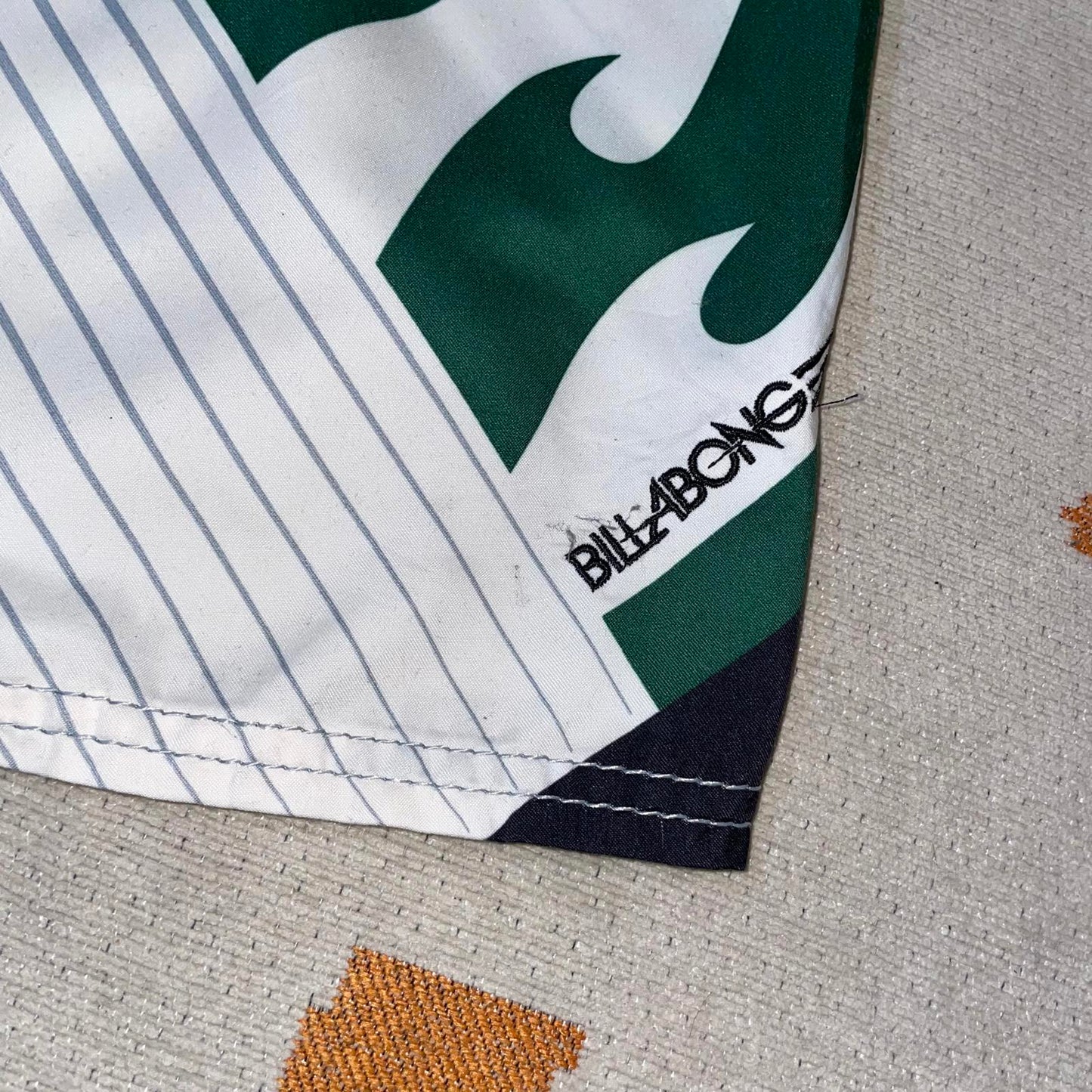 Billabong 00s Pattern Swim Shorts L