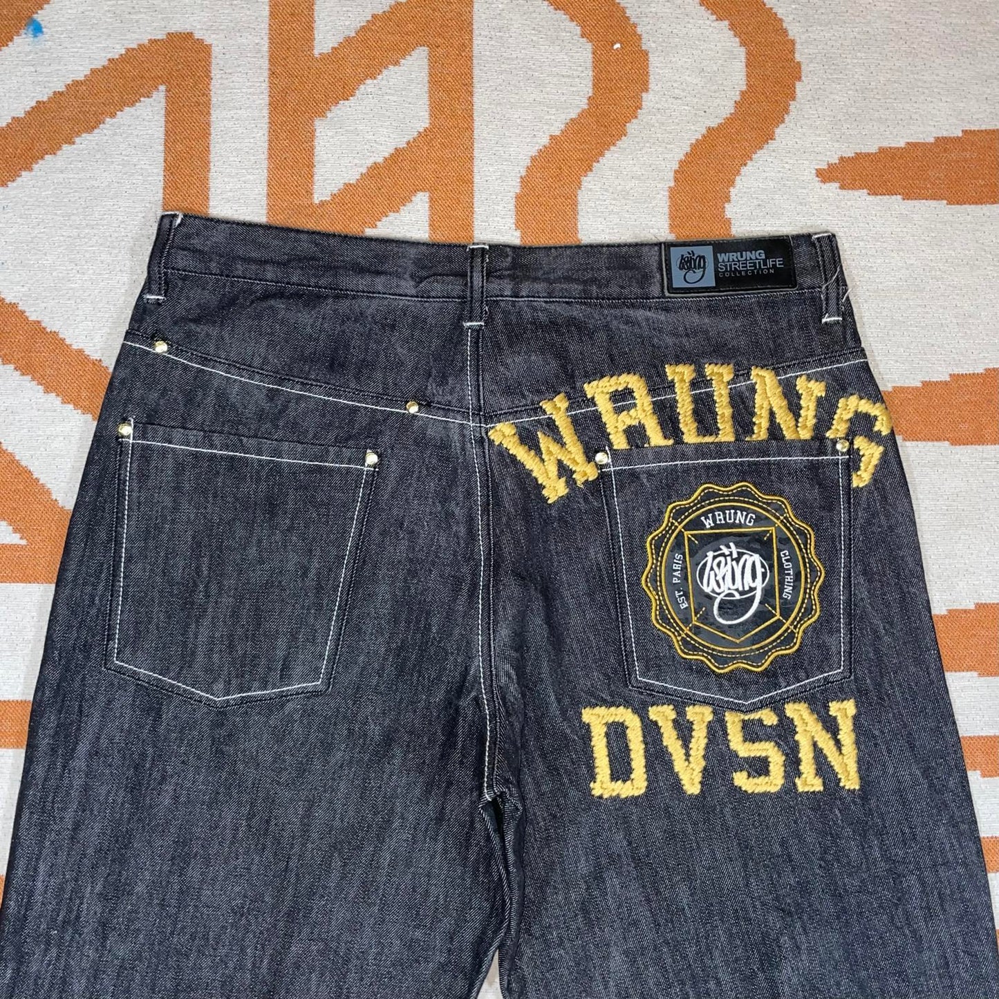 Wrung Division 00s Embroidered Baggy black Denim Jeans 36x32