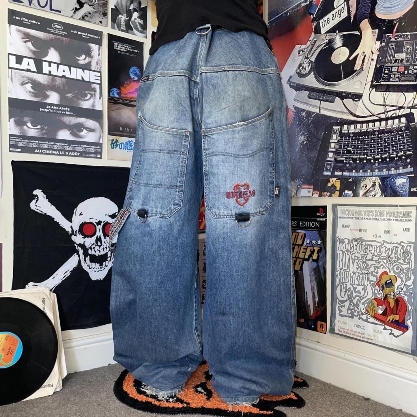 Overzeas 90s Embroidered Wide-Leg Blue Jeans 36x35