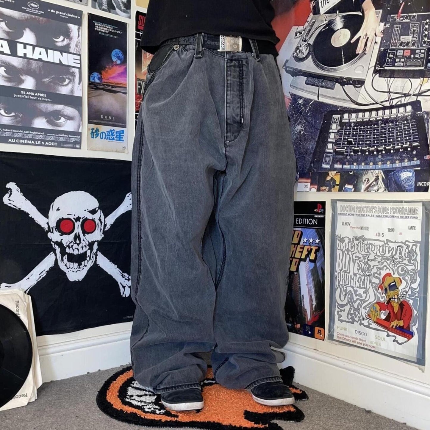 Coogi 90s Embroidered Super Baggy Black Jeans 50x34